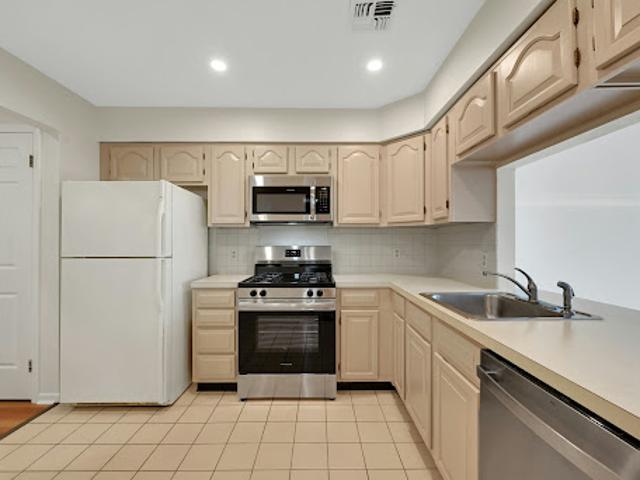 Apartment for sale in Passaic, New Jersey