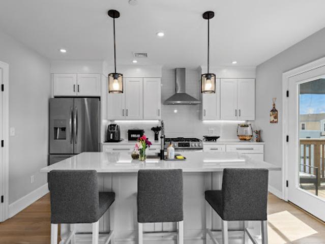 Apartment for sale in Somerville