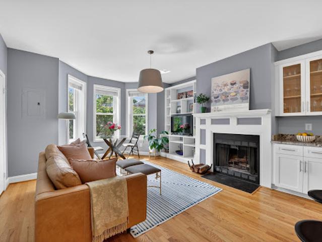 Apartment for sale in Washington, Washington DC