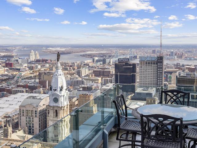Apartment for sale in Philadelphia, Pennsylvania