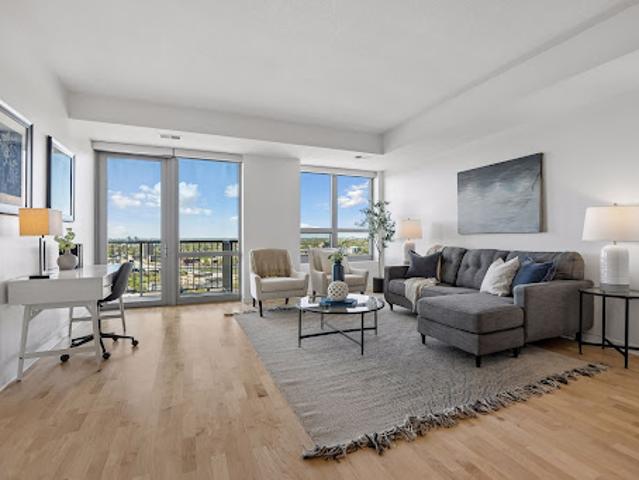 Apartment for sale in Hennepin, Minnesota