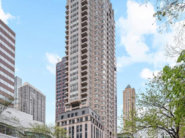 Apartment for sale in Chicago, Cook County