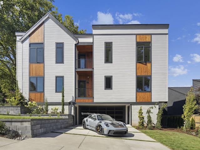 Apartment for sale in Oregonia