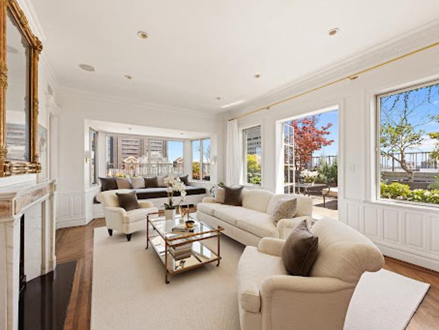 Apartment for sale in Arverne, New York