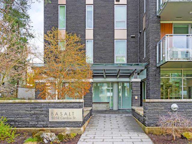 Apartment for sale in Vancouver Apartment for sale in Vancouver