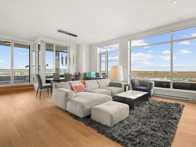 Apartment for sale in Laval, Quebec