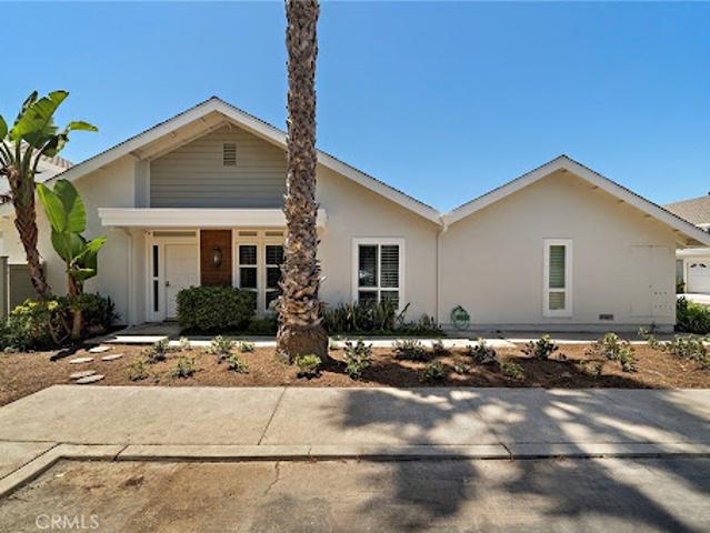 Apartment for sale in Irvine, California