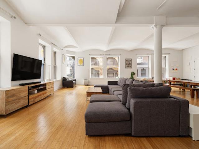 Apartment for sale in Arverne, New York