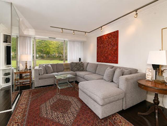 Apartment for sale in Woburn, Ontario