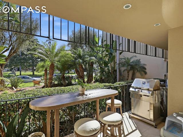 Apartment for sale in Coronado, California