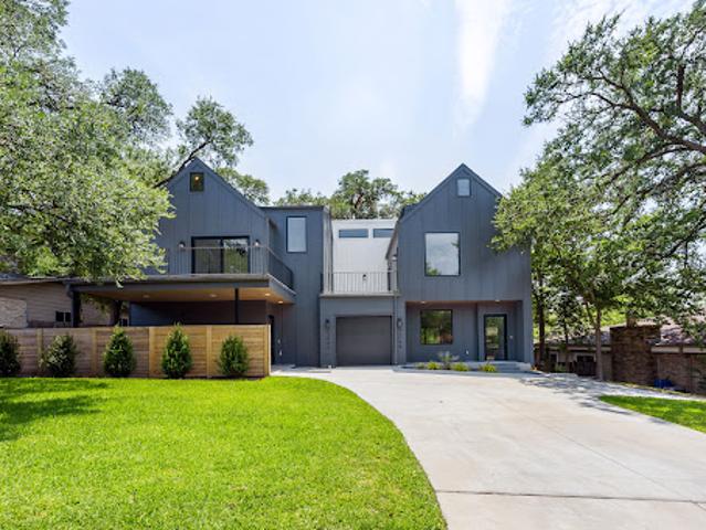 Apartment for sale in Austin Apartment for sale in Austin
