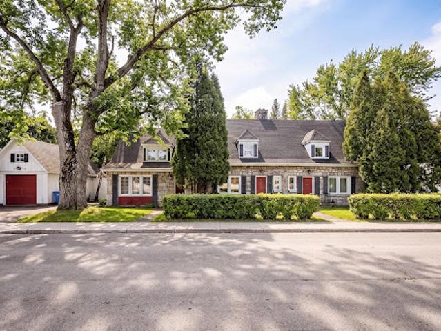 Apartment for sale in Jonquiere, Quebec