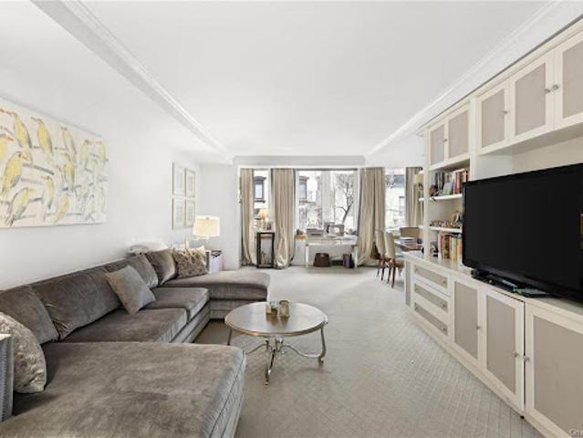 Apartment for sale in Arverne, New York