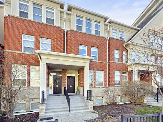 Apartment for sale in Woburn, Ontario