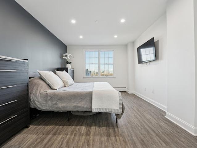 Apartment for sale in Hudson, New Jersey