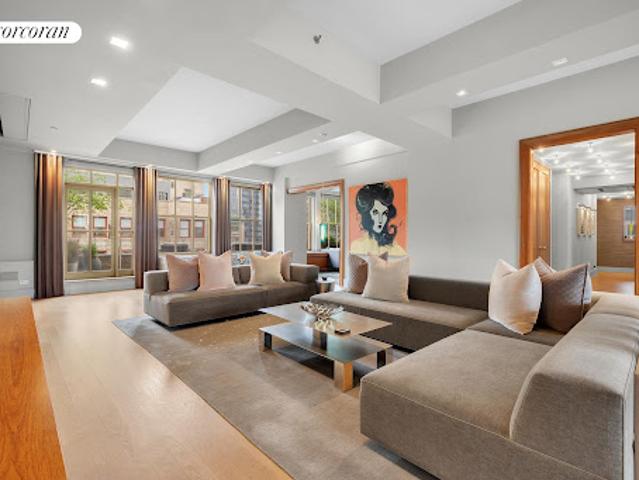 Apartment for sale in Arverne, New York