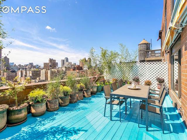 Apartment for sale in Arverne, New York