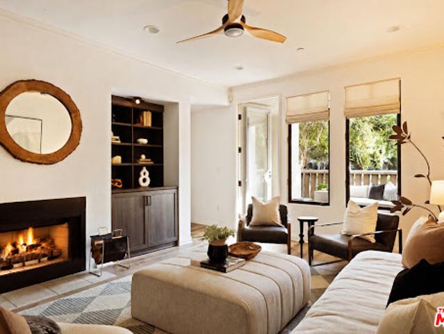 Apartment for sale in Playa Vista, Los Angeles
