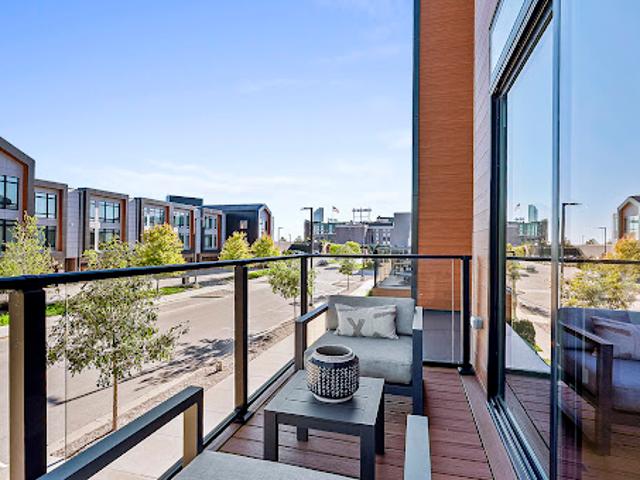 Apartment for sale in Green Bay, Brown County
