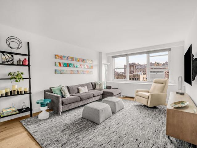 Apartment for sale in Arverne, New York
