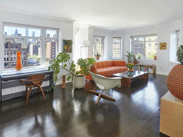 Apartment for sale in Arverne, New York