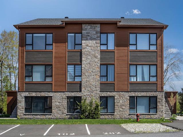 Apartment for sale in Bromont