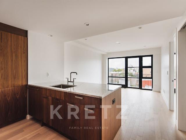 Apartment for rent in Arverne, New York