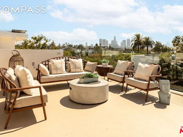 Apartment for sale in Los Angeles, Los Angeles County