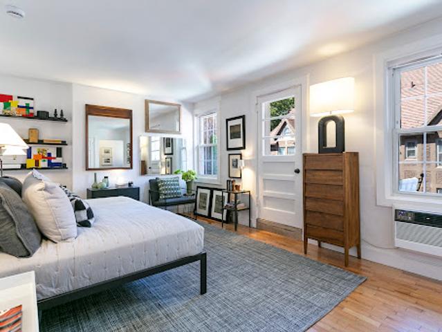 Apartment for sale in Arverne, New York