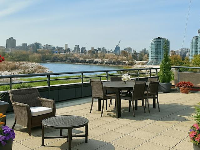 Apartment for sale in Vancouver Apartment for sale in Vancouver