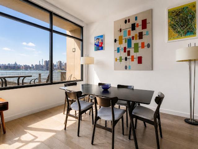 Apartment for sale in Arverne, New York