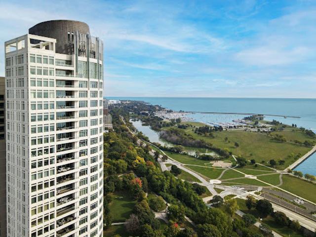 Apartment for sale in Milwaukee, Wisconsin