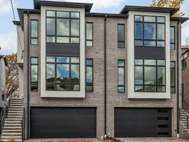 Apartment for sale in Fort Lee, New Jersey