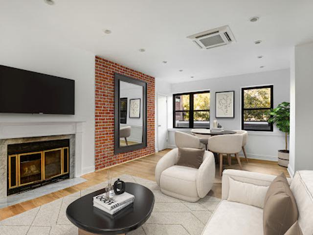 Apartment for sale in New York, Arverne