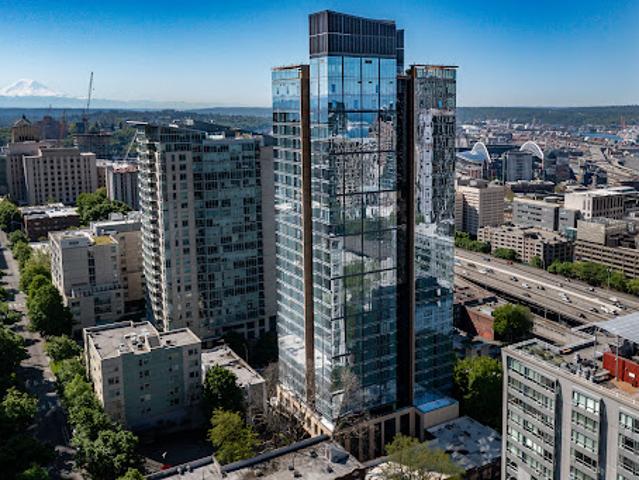 Apartment for sale in Seattle