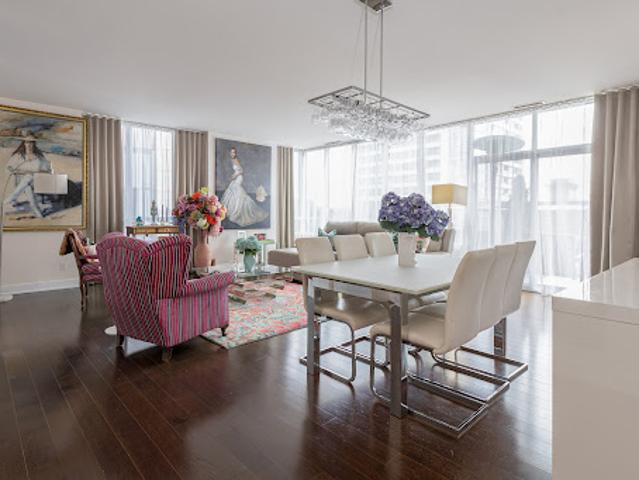 Apartment for sale in Woburn, Ontario