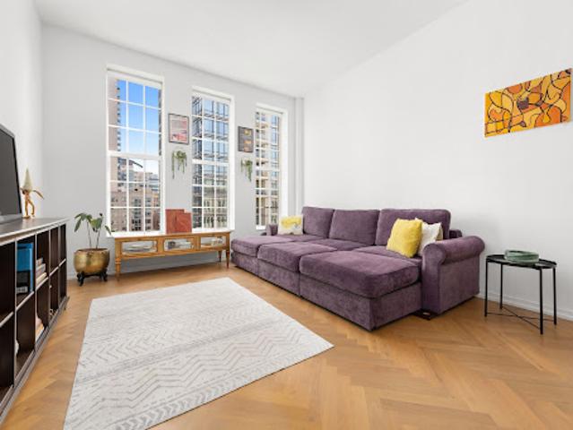 Apartment for sale in Arverne, New York