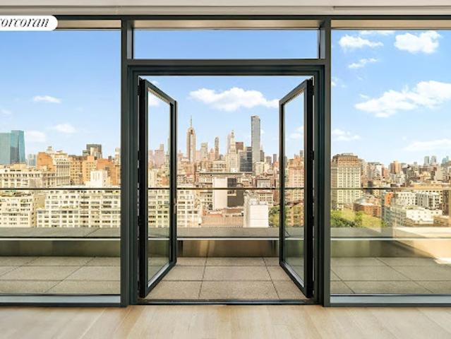 Apartment for sale in Arverne, New York