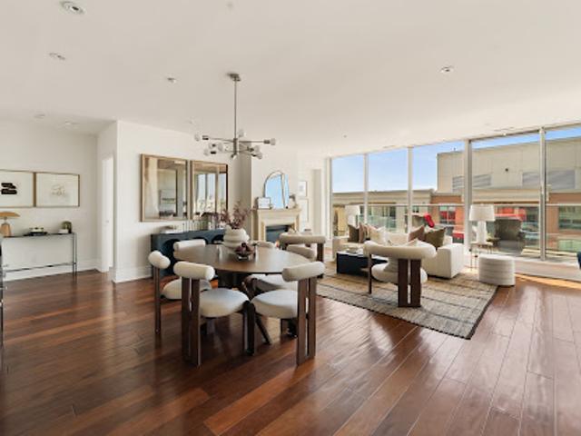 Apartment for sale in Woburn, Ontario