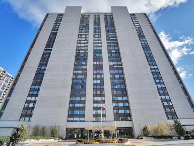 Apartment for sale in Fort Lee
