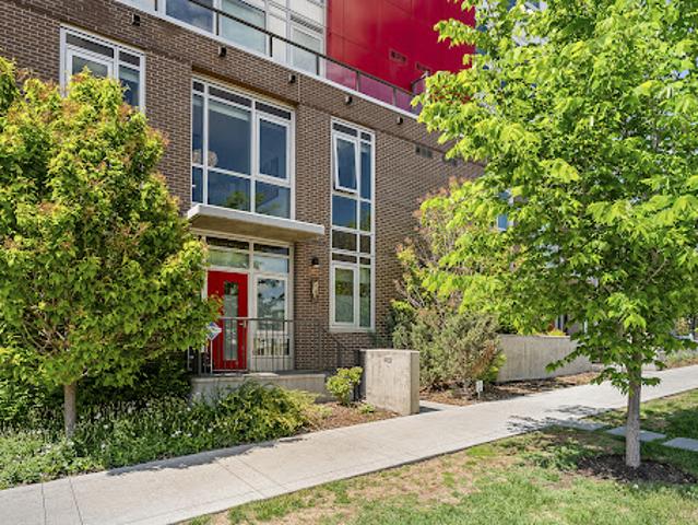 Apartment for sale in Northwest, Alberta