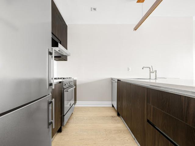 Apartment for sale in Arverne, New York