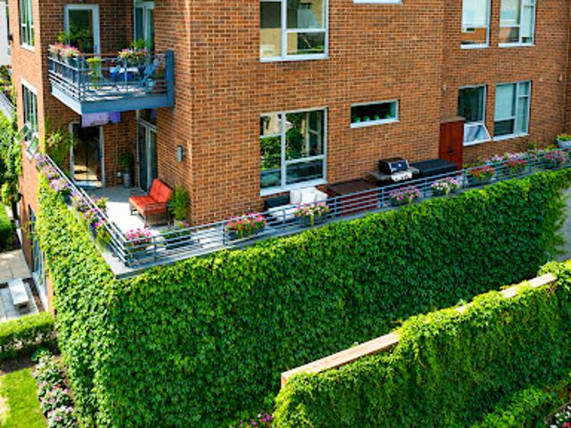 Apartment for sale in Milwaukee, Wisconsin