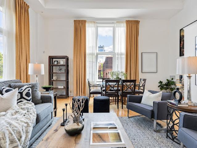 Apartment for sale in Woburn, Ontario