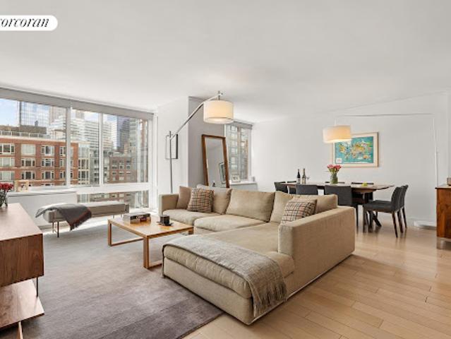 Apartment for sale in Arverne, New York