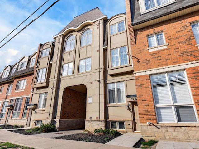 Apartment for sale in Oakville, Ontario