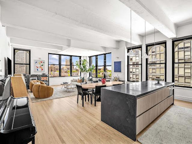 Apartment for sale in Arverne, New York