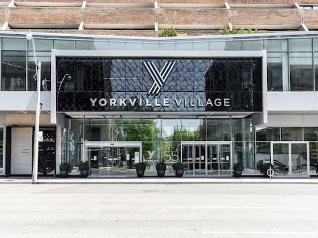 Apartment for sale in Woburn, Ontario