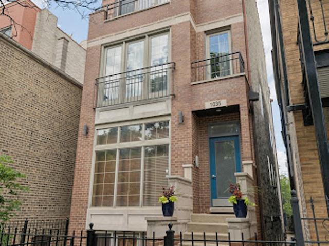 Apartment for sale in Chicago