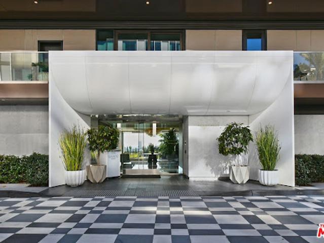 Apartment for sale in West Hollywood, California